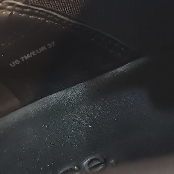 Vince Warren Knit Animal Print Slip Ons - Picture 11 of 13